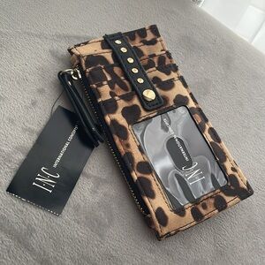 NEW MACY’S I.N.C International Concepts Leoprd Print Wallet